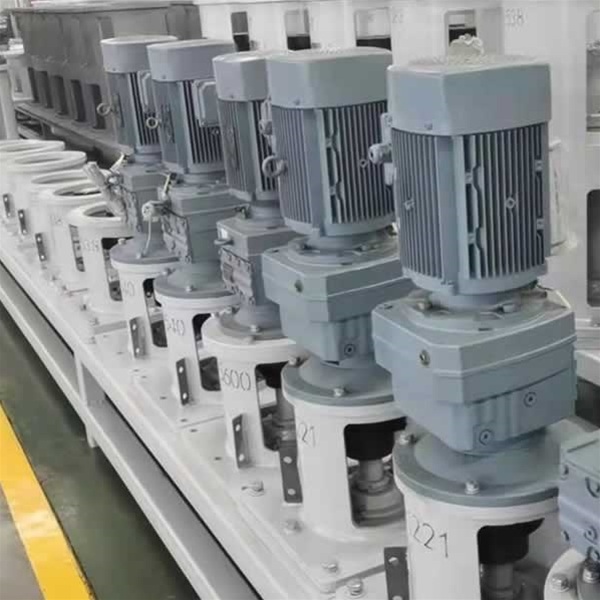 攪拌器安（ān）裝（zhuāng）現場